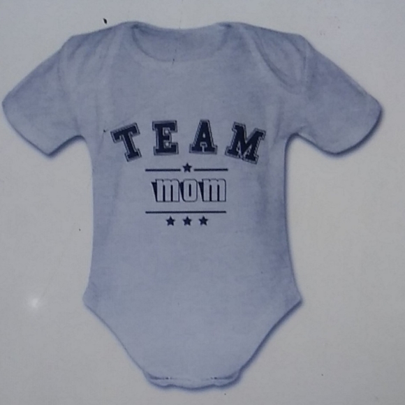 Baby Clothes - Picture 2 of 3